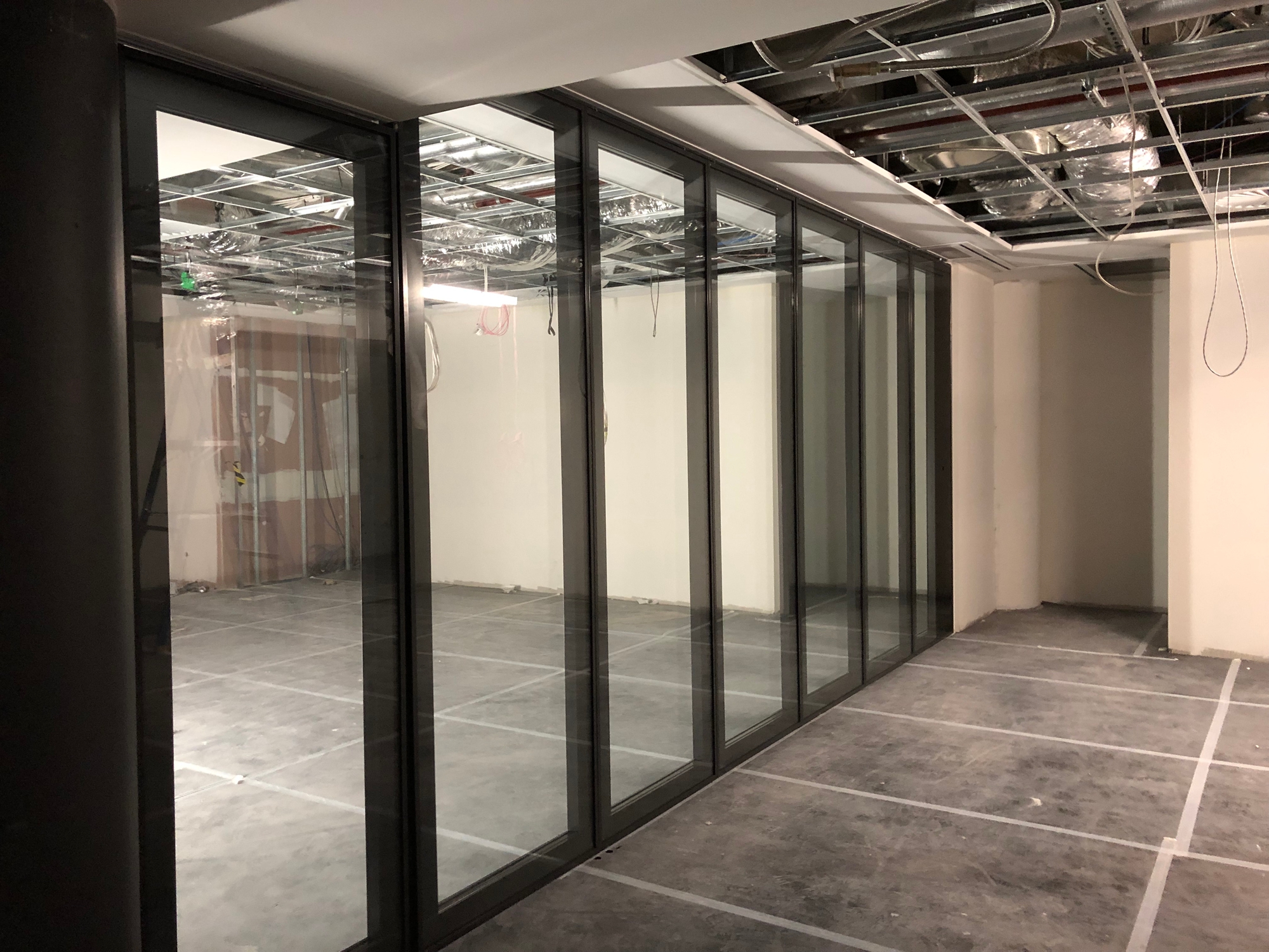 Fully Motorized Glass Walls